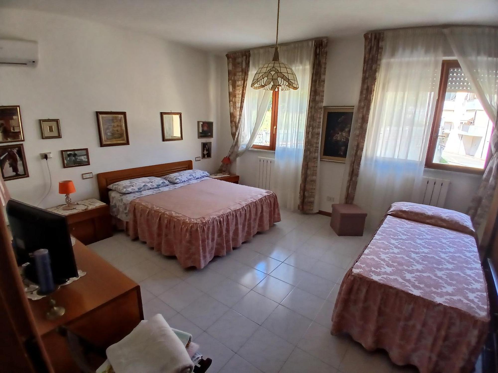 آولا Il Melograno B&B With Private Bathrooms المظهر الخارجي الصورة