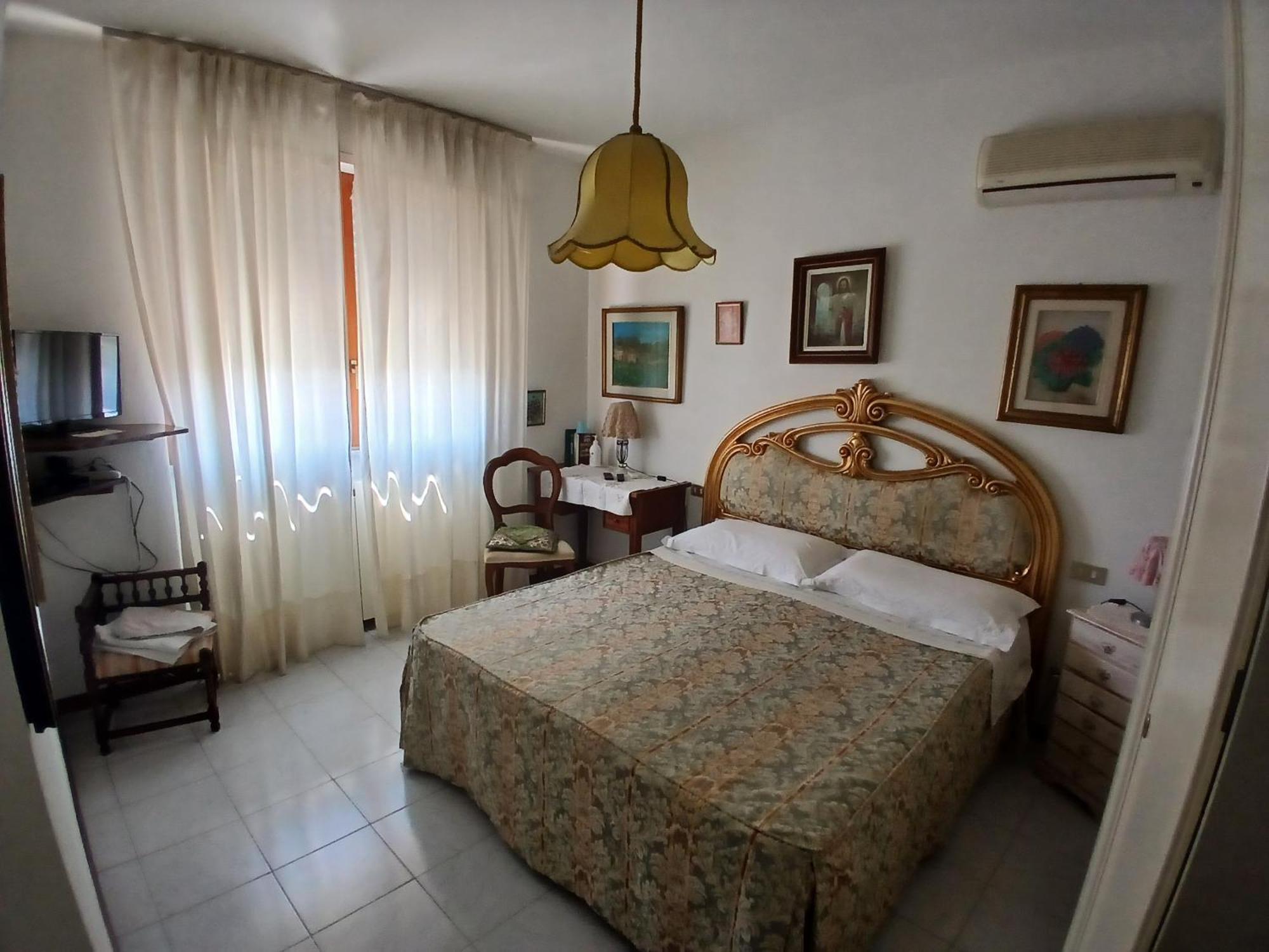 آولا Il Melograno B&B With Private Bathrooms المظهر الخارجي الصورة